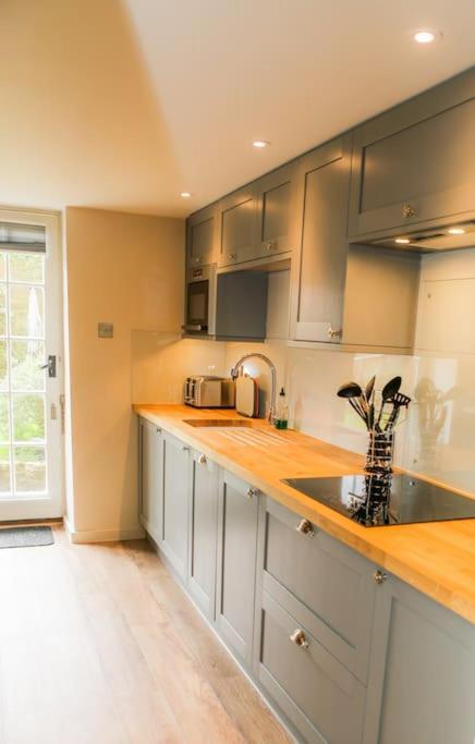 Cosy Modern Cottage - Wareham Bagian luar foto